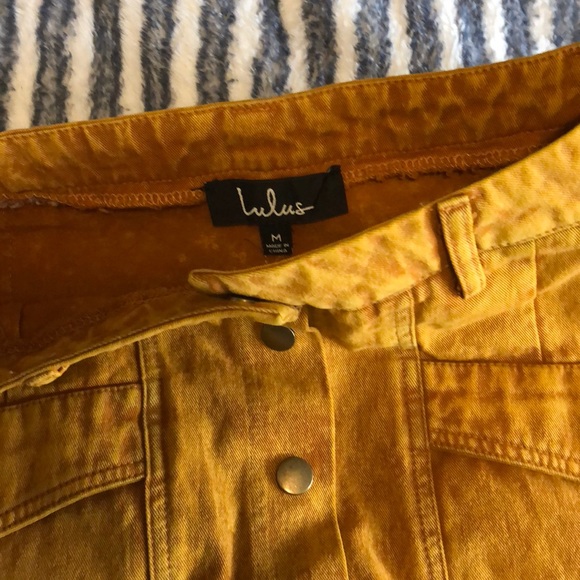 Beautiful mustard button up skirt - Picture 5 of 6